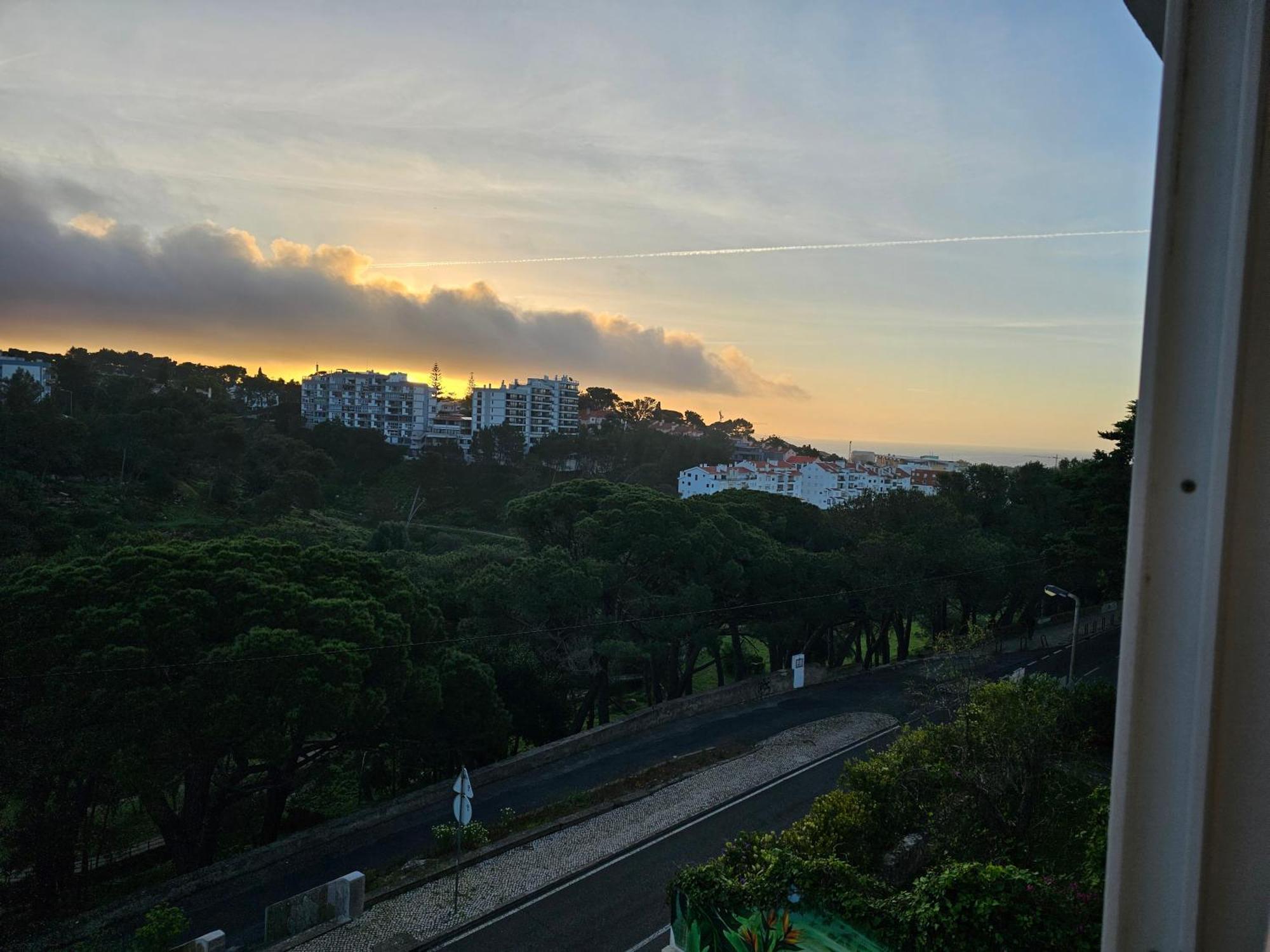 Peers Guest House Cascais Exteriör bild